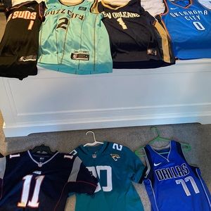 Sports jerseys